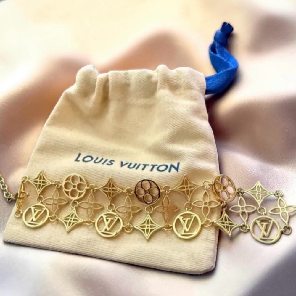 LV Lace Bracelet + Dust bag - Picture 7 of 10